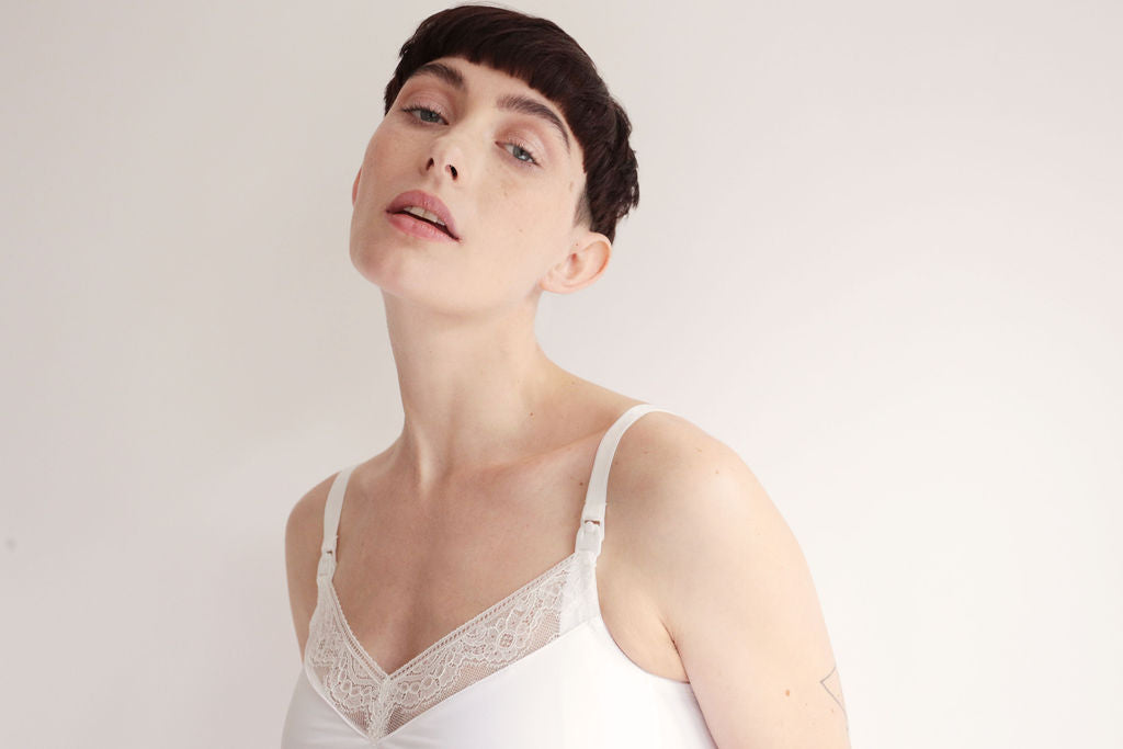 Six White Rosa Lace and microfibre nursing bra, breastfeeding, pregnancy, comfortable and supportive