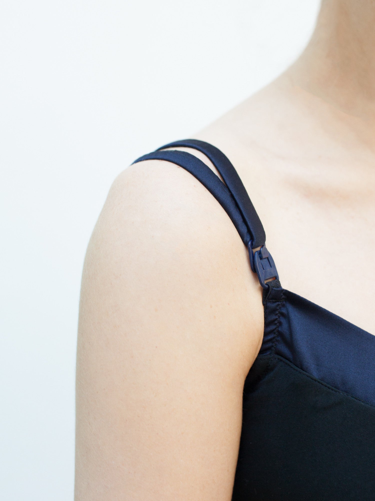 six.emmeline.luxury.nursing.bra.black.silk maternity breastfeeding pregnancy