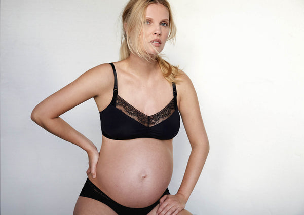 https://six-studio.com/cdn/shop/products/six_rosa_bra_nursing_maternity_pregnancy_black_grande.jpg?v=1710163650